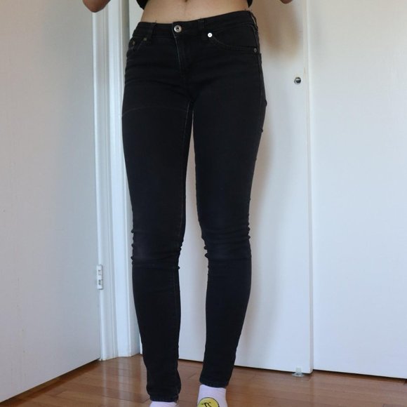 H&M black low waist skinny jeans - Picture 2 of 4